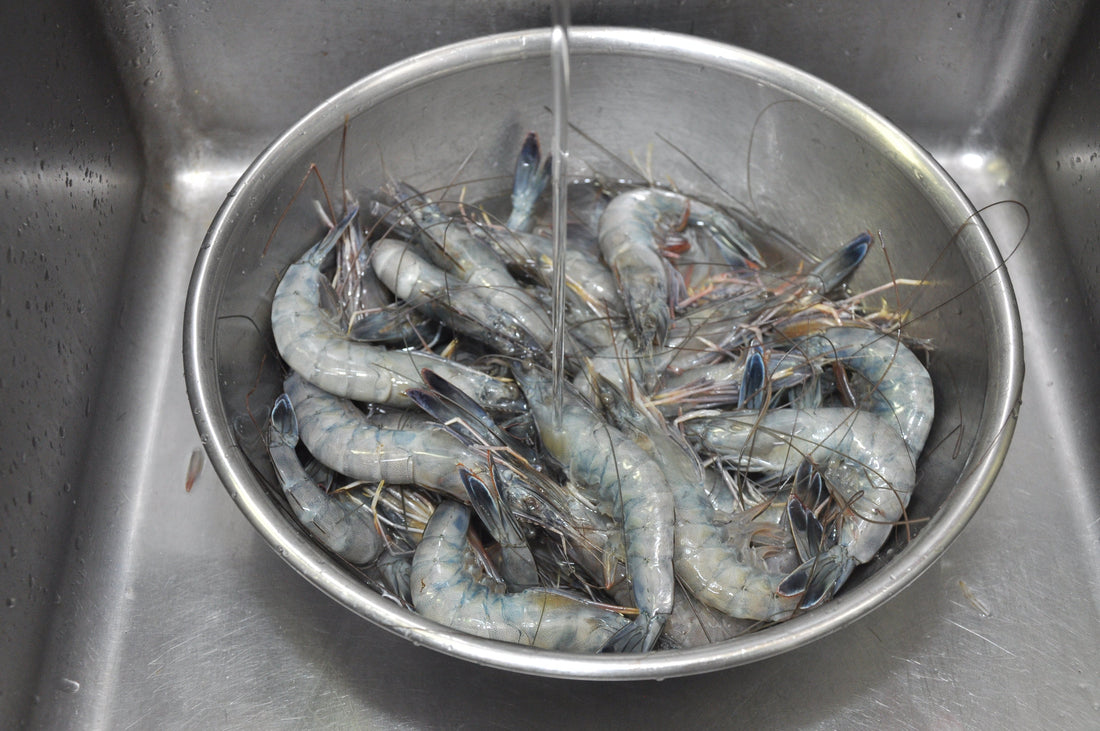 【知らないと損？！】エビを美味しく食べる下処理のコツ